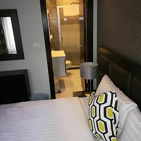 Shams Alweibdeh Hotel Apartments Amman Zewnętrze zdjęcie